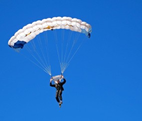 官方娱乐平台-铁骑踏碎斗牛士，莱万独闯龙潭引爆惊天冷门，莱万单骑闯关引爆惊天冷门
